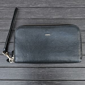 Coach Heritage Black Soft Leather Zip Around Wallet Organizer Clutch Bag